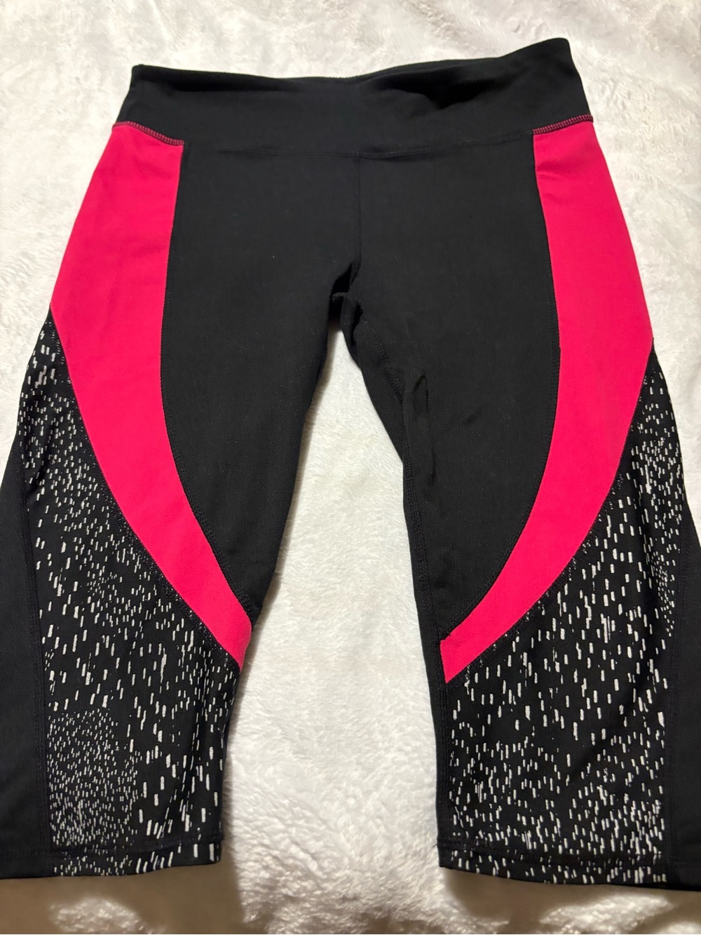 Fabletics Black and Hot Pink Performance Capris